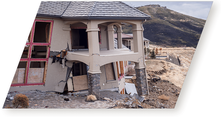 Maison sur le point de s'écrouler